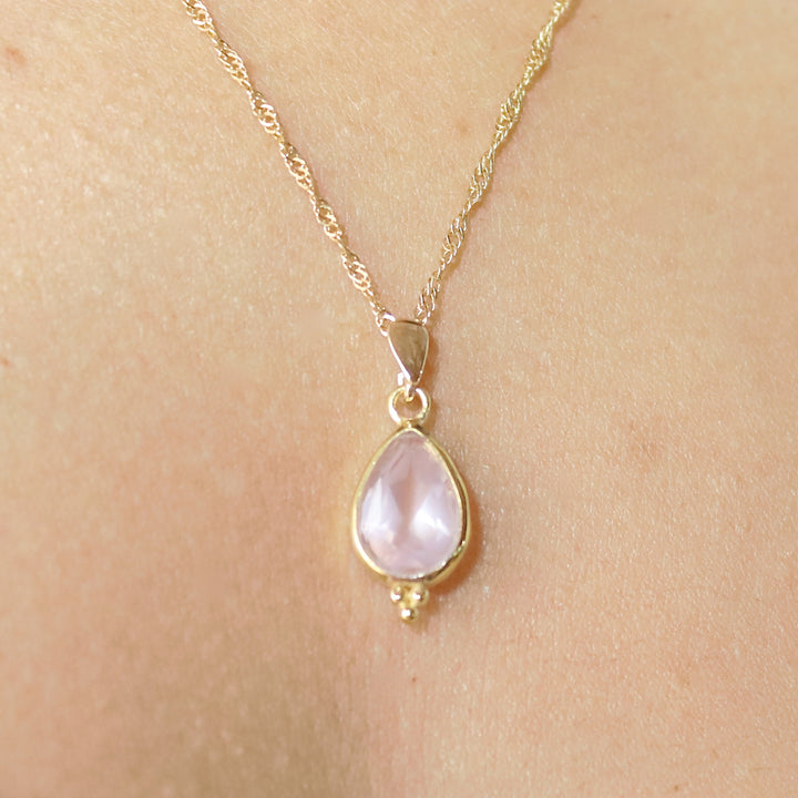 תליון שרשרת דמעה משובצת קוורץ ורד מזהב 14 קראט - תכשיטי אבני חן