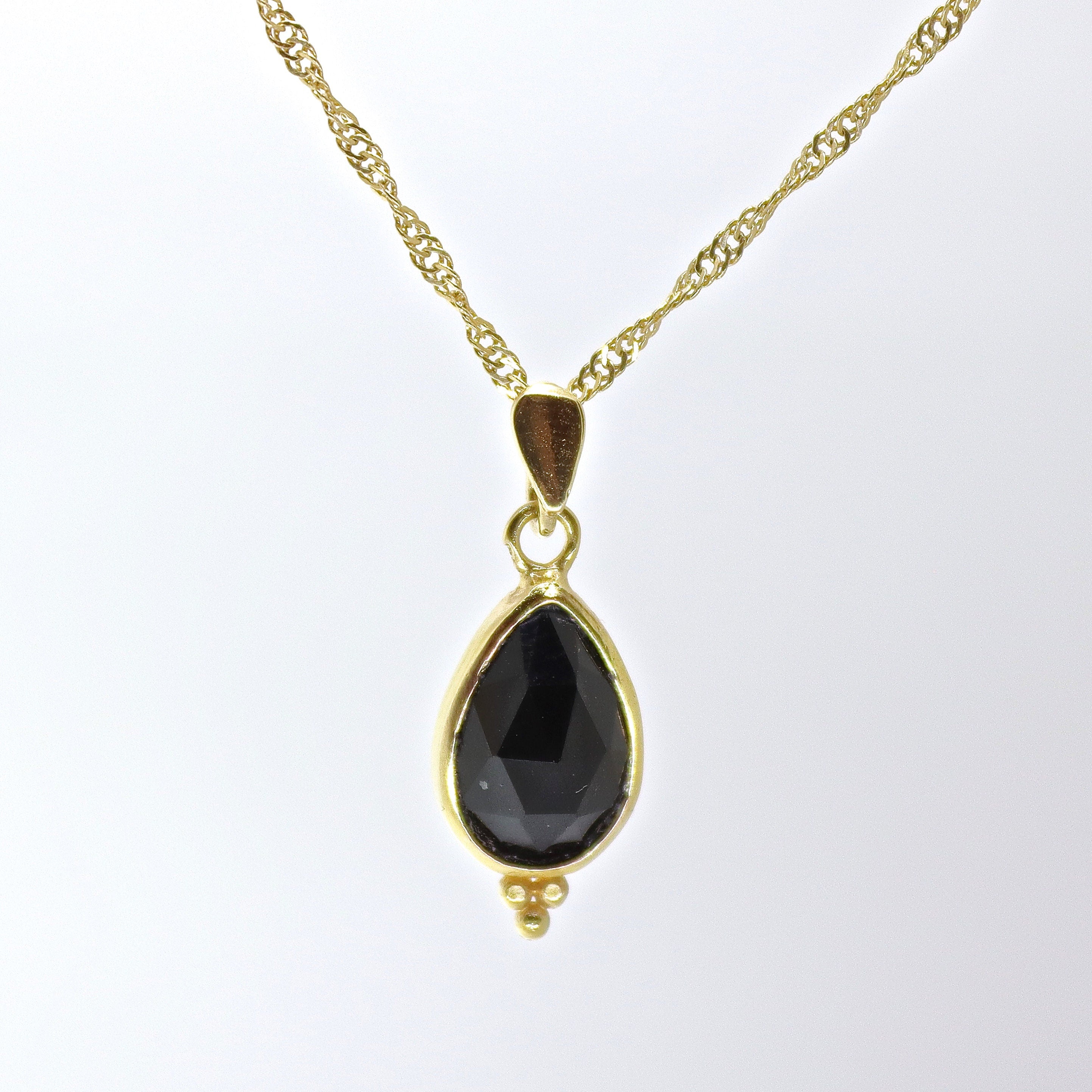 תליון שרשרת זהב אוניקס 14 קראט, שרשרת זהב מלא אבן שחורה