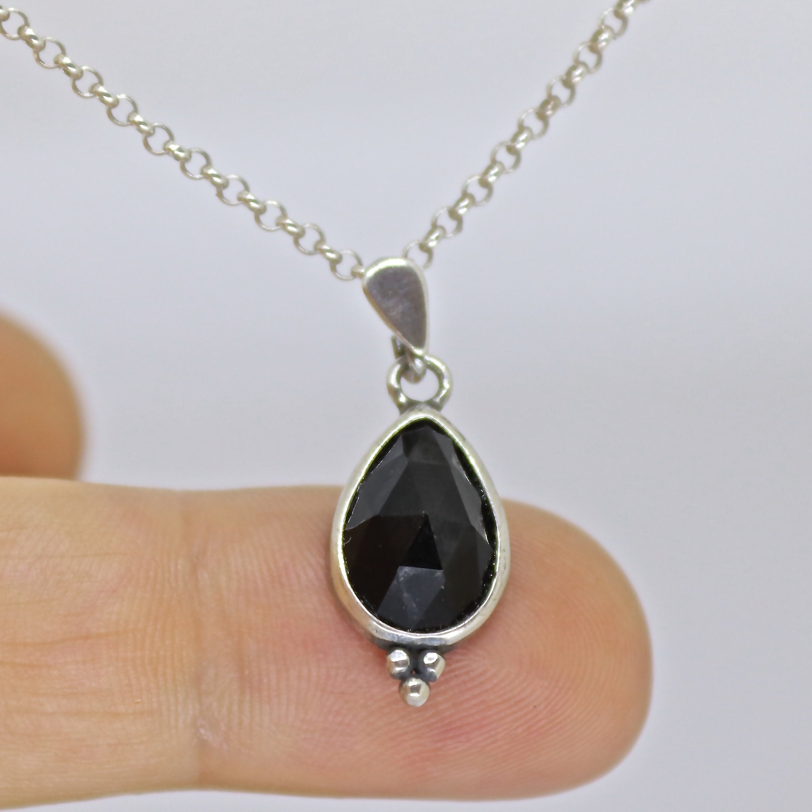 תליון שרשרת אוניקס כסף סטרלינג 925 בצורת דמעה