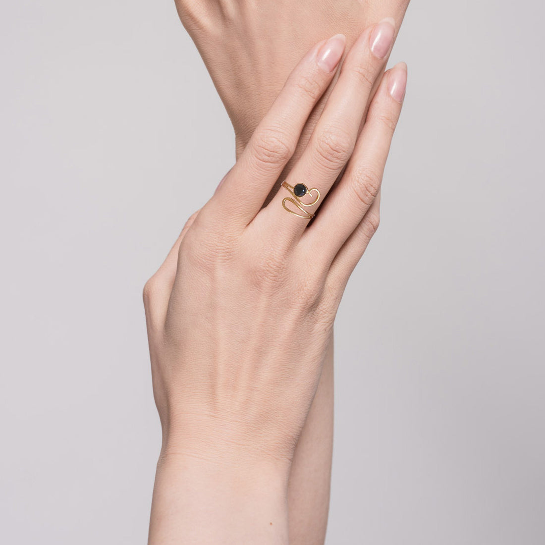 טבעת זהב אוניקס לנשים - תכשיטי זהב שחור פתוחים מתכווננים