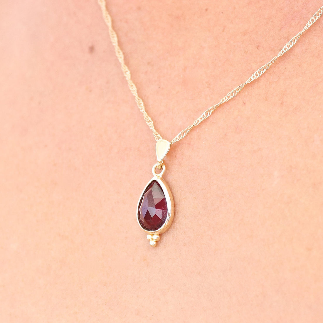 סט שרשרת ועגילים משובצים בזהב 14 קראט משובצים בגרנט לנשים, תכשיטי אבני חן מתנה