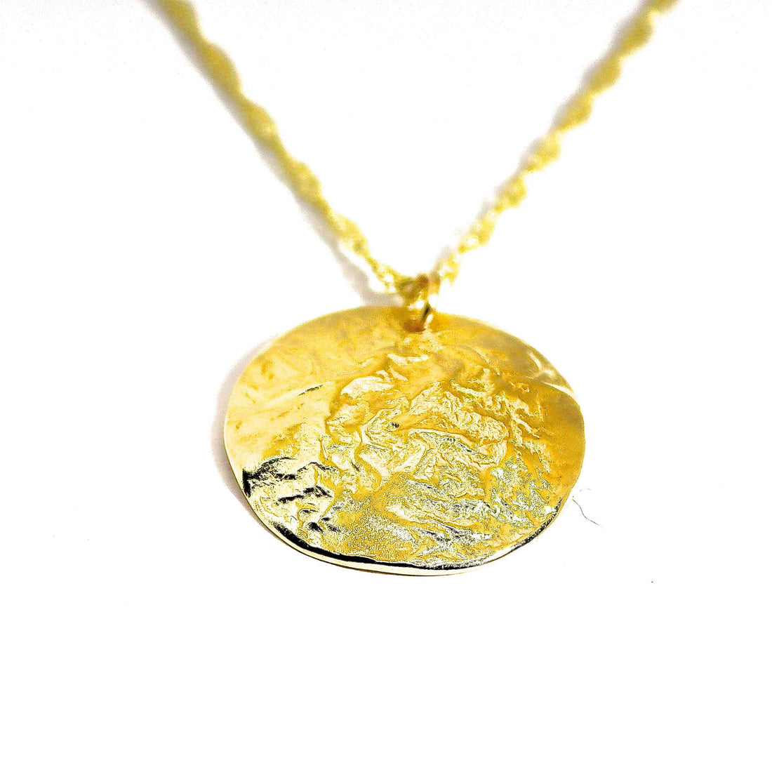 שרשרת דיסקית זהב עם טקסטורה, תליון כיפה