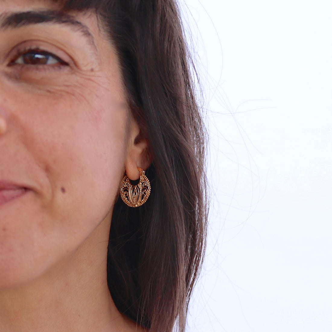 עגילי חישוק זהב פיליגרן