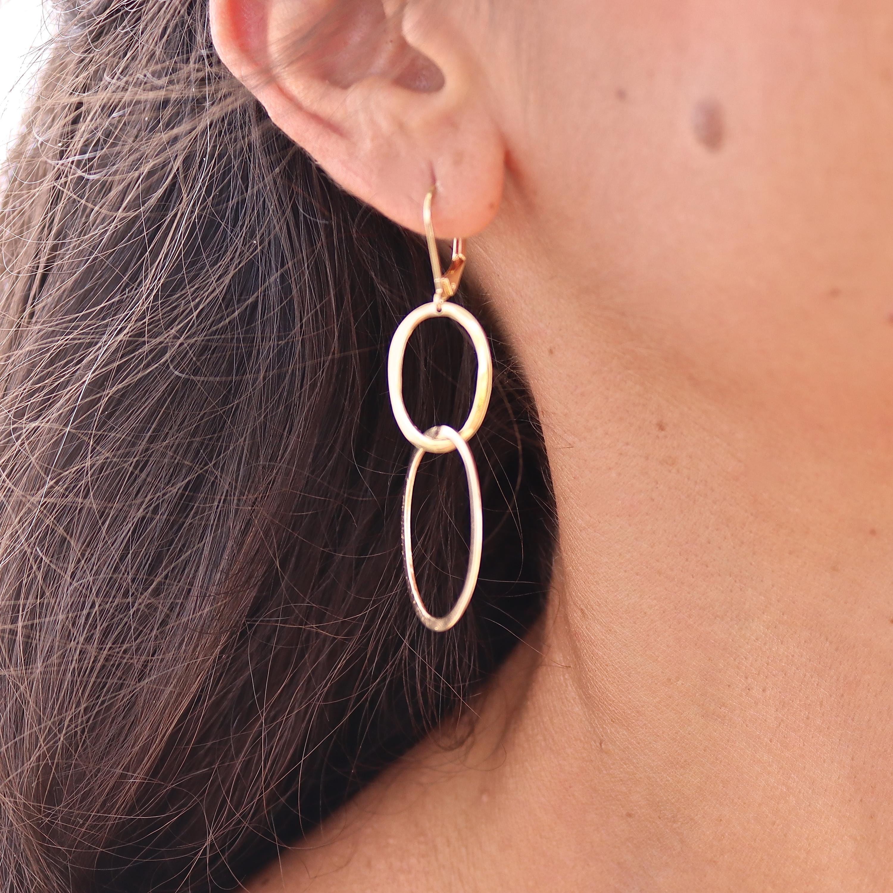 עגילי חישוק זהב מלא 14 קראט: עגילי חישוק מודרניים