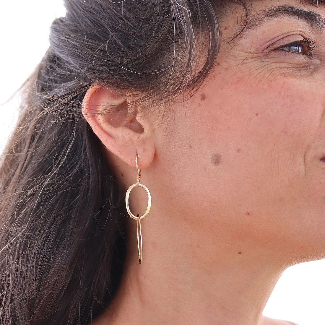 עגילי חישוק זהב מלא 14 קראט: עגילי חישוק מודרניים