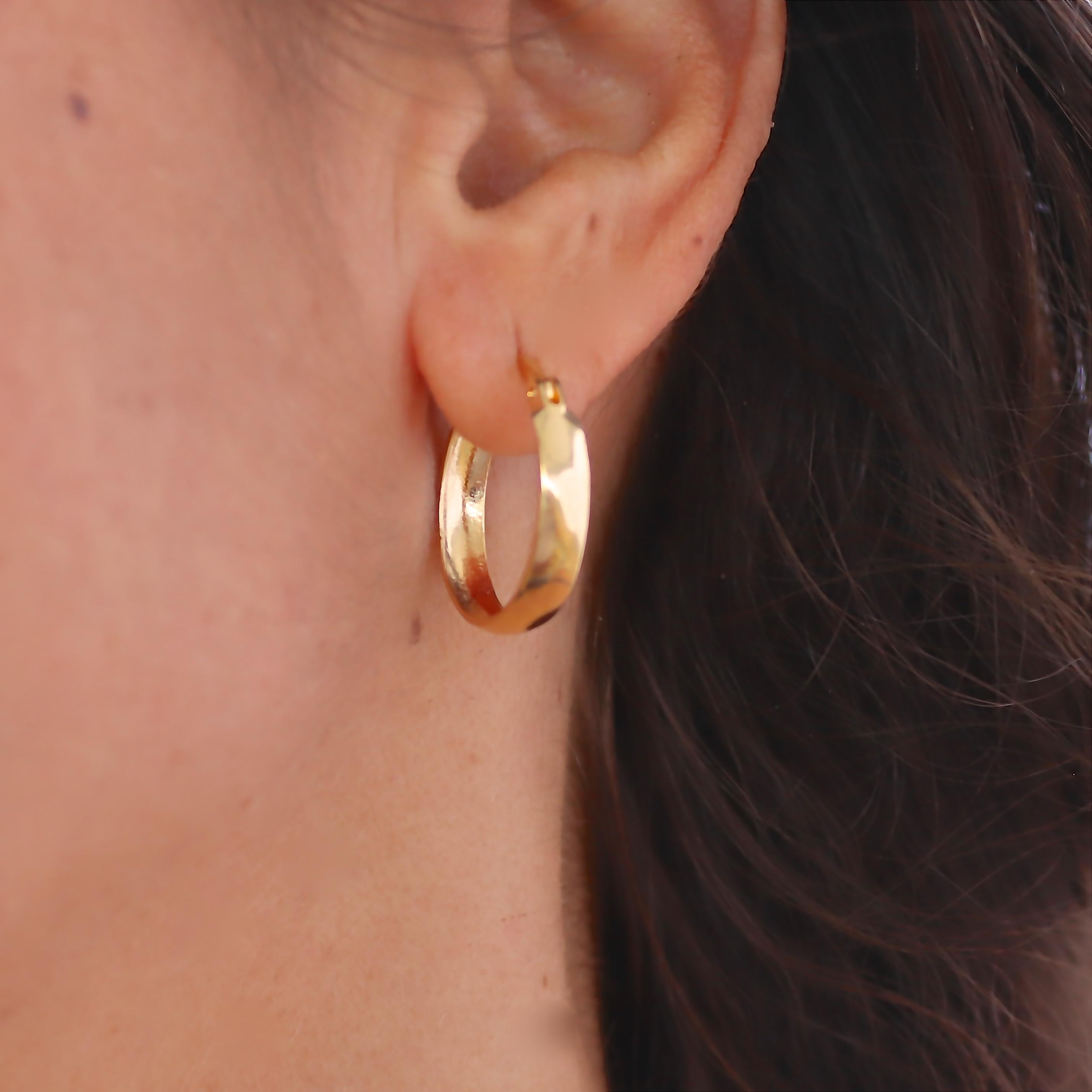 עגילי חישוק זהב מלא 14 קראט בינוניים פשוטים לנשים, עגילי חישוק זהב רחבים עם כיפה