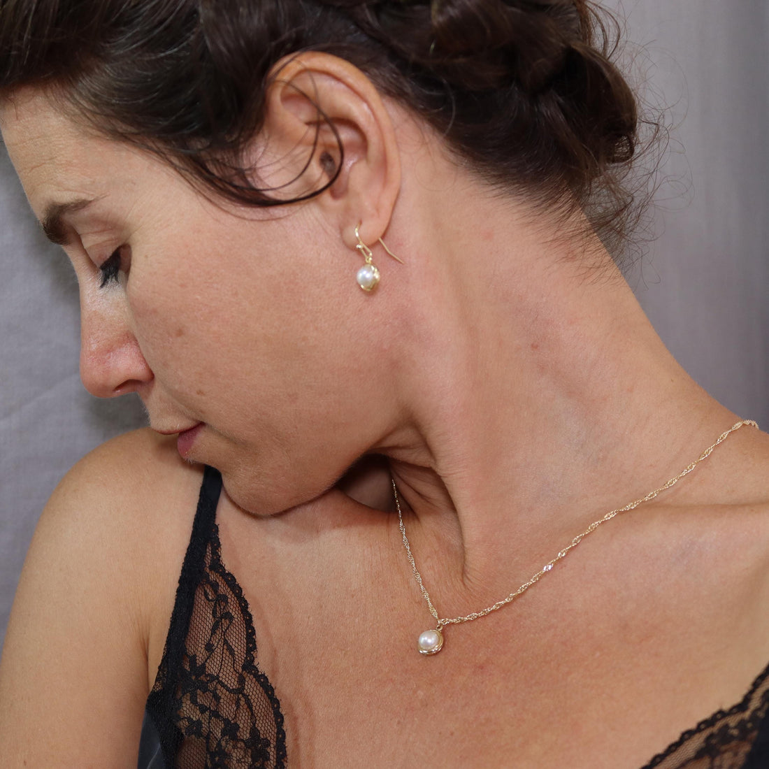 עגילי פנינה מזהב 14 קראט מלא, מתנה לתכשיט אלגנטי