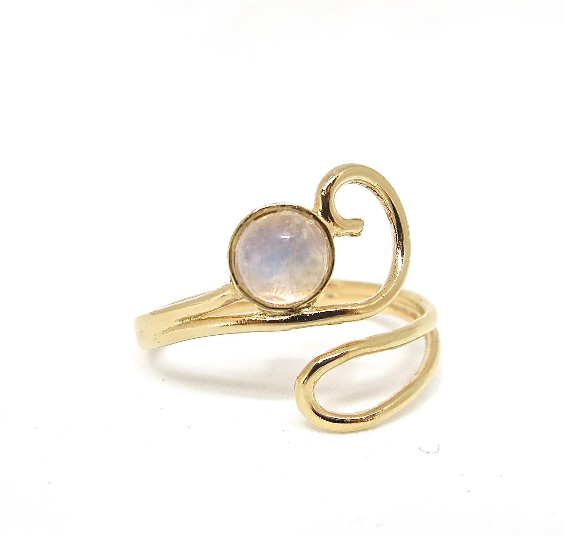 טבעת זהב 14 קראט משובצת ברדוריט מתכווננת