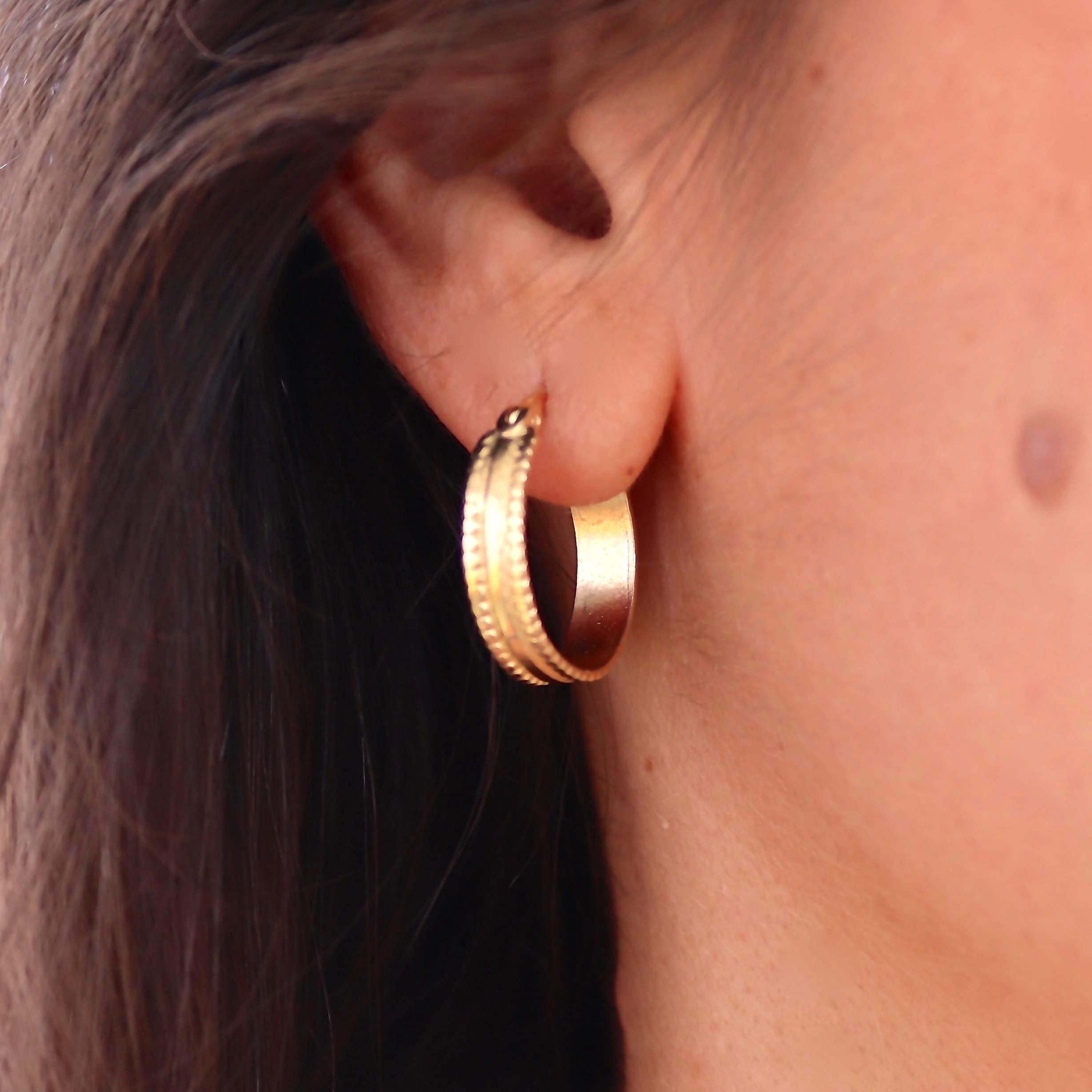 עגילי חישוק מזהב מלא 14 קראט: טבעת רחבה, עבודת יד