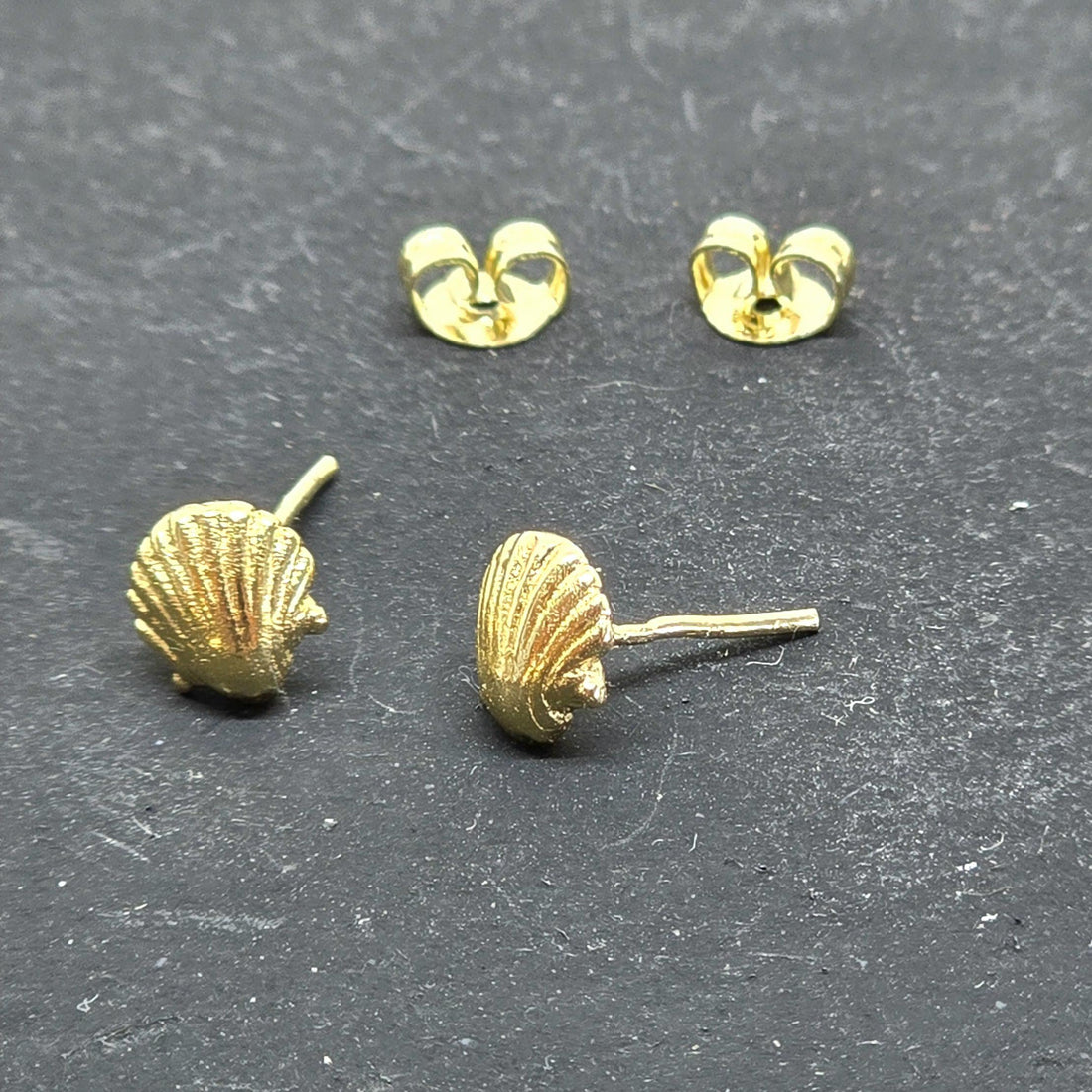 עגילי צדף זהב 14 קראט, עגילי צדף זהב מלא