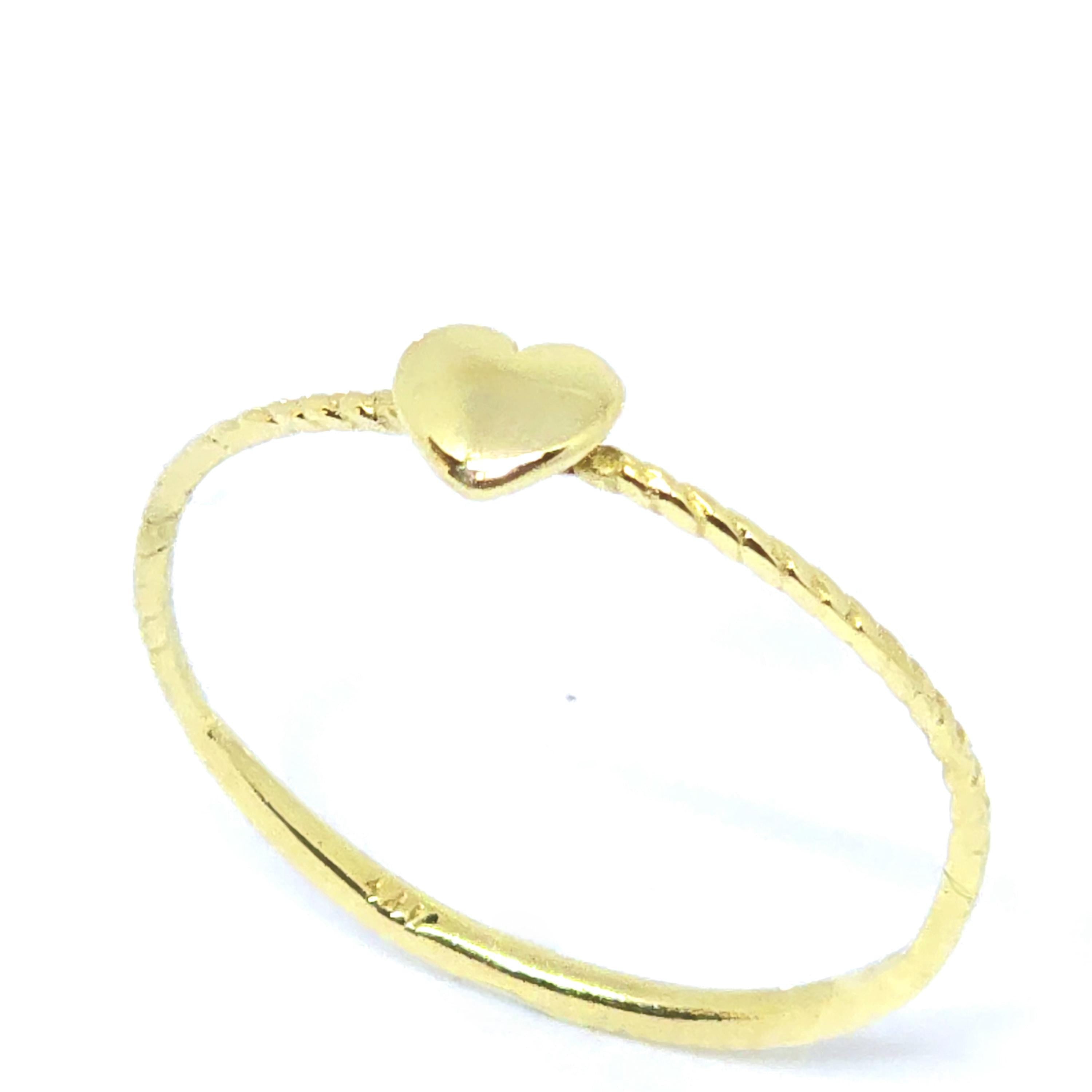 טבעת לב דקה מזהב 14 קראט, טבעת לב מינימליסטית, מתנה לה