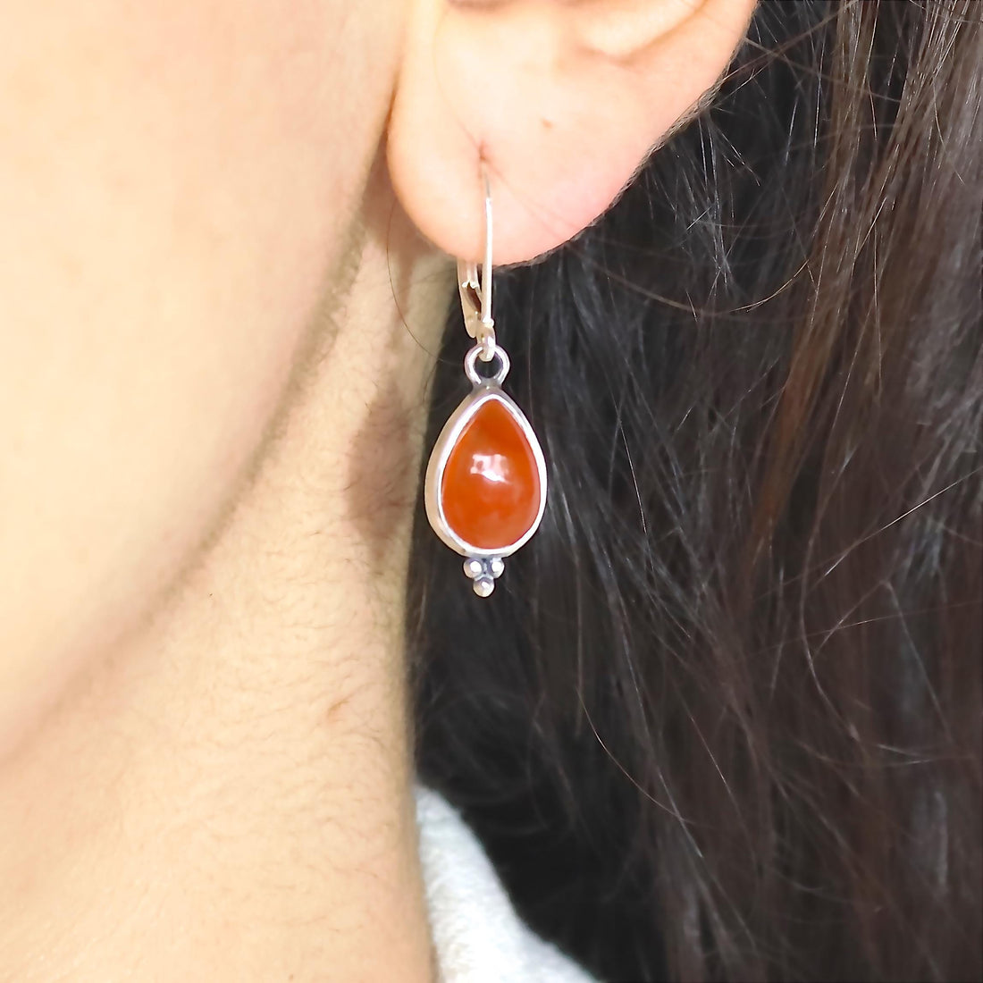 עגילי זהב קרנליאן תלויים, עגילי אבן כתומה דמעה