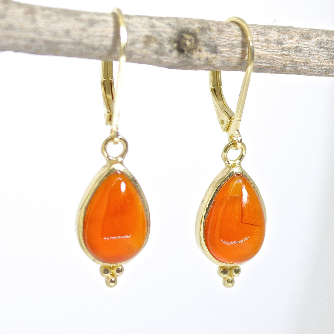 עגילי זהב קרנליאן תלויים, עגילי אבן כתומה דמעה