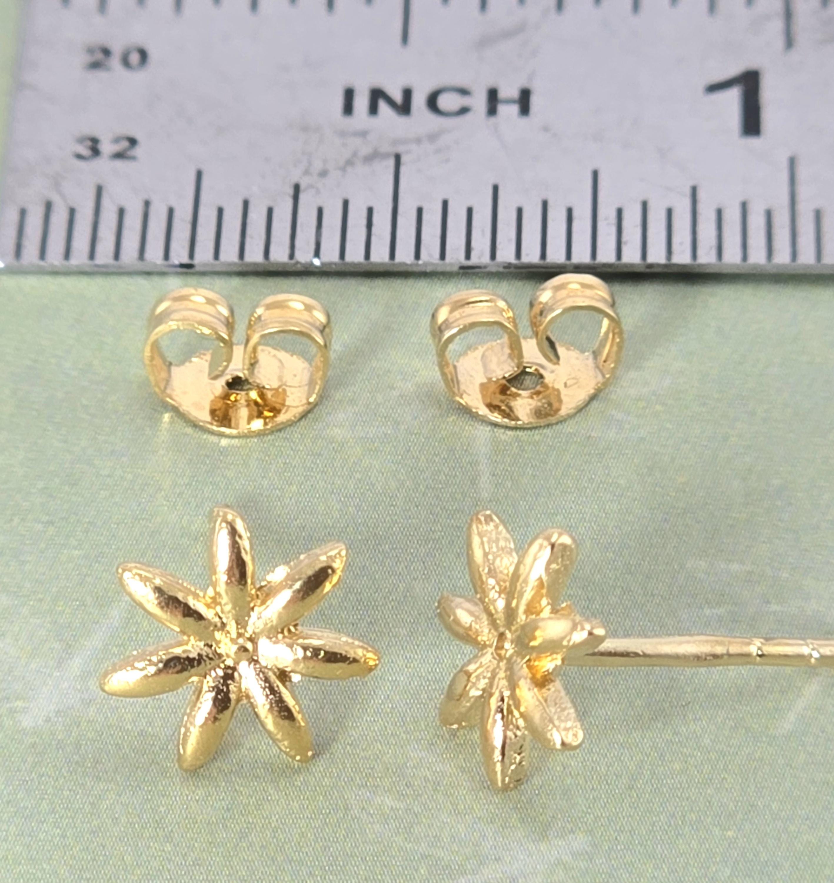 עגילי זהב 14 קראט סטאר, פרח זהב מלא עגילי פוסט