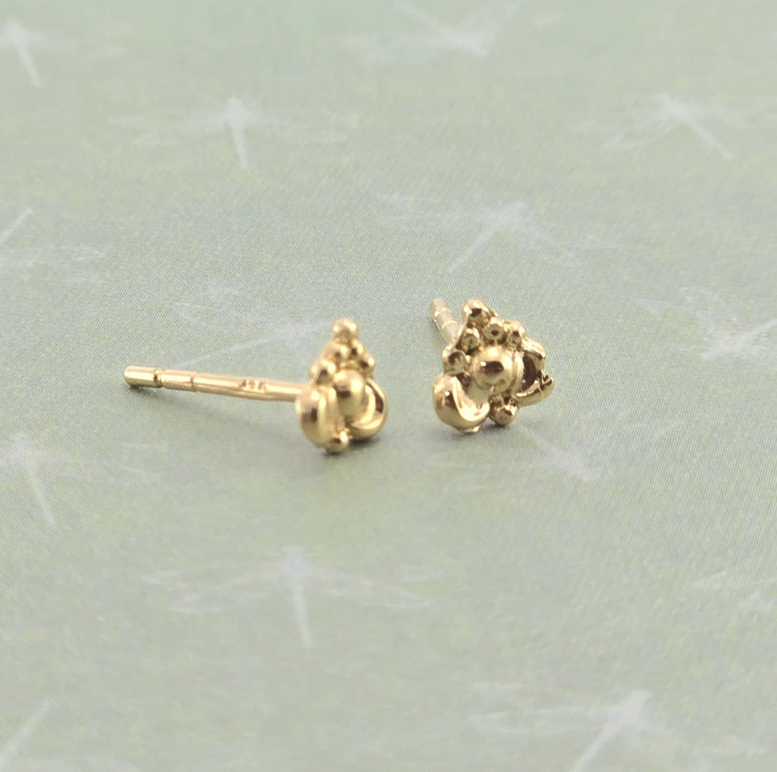 עגילי זהב 14 קראט קטנים