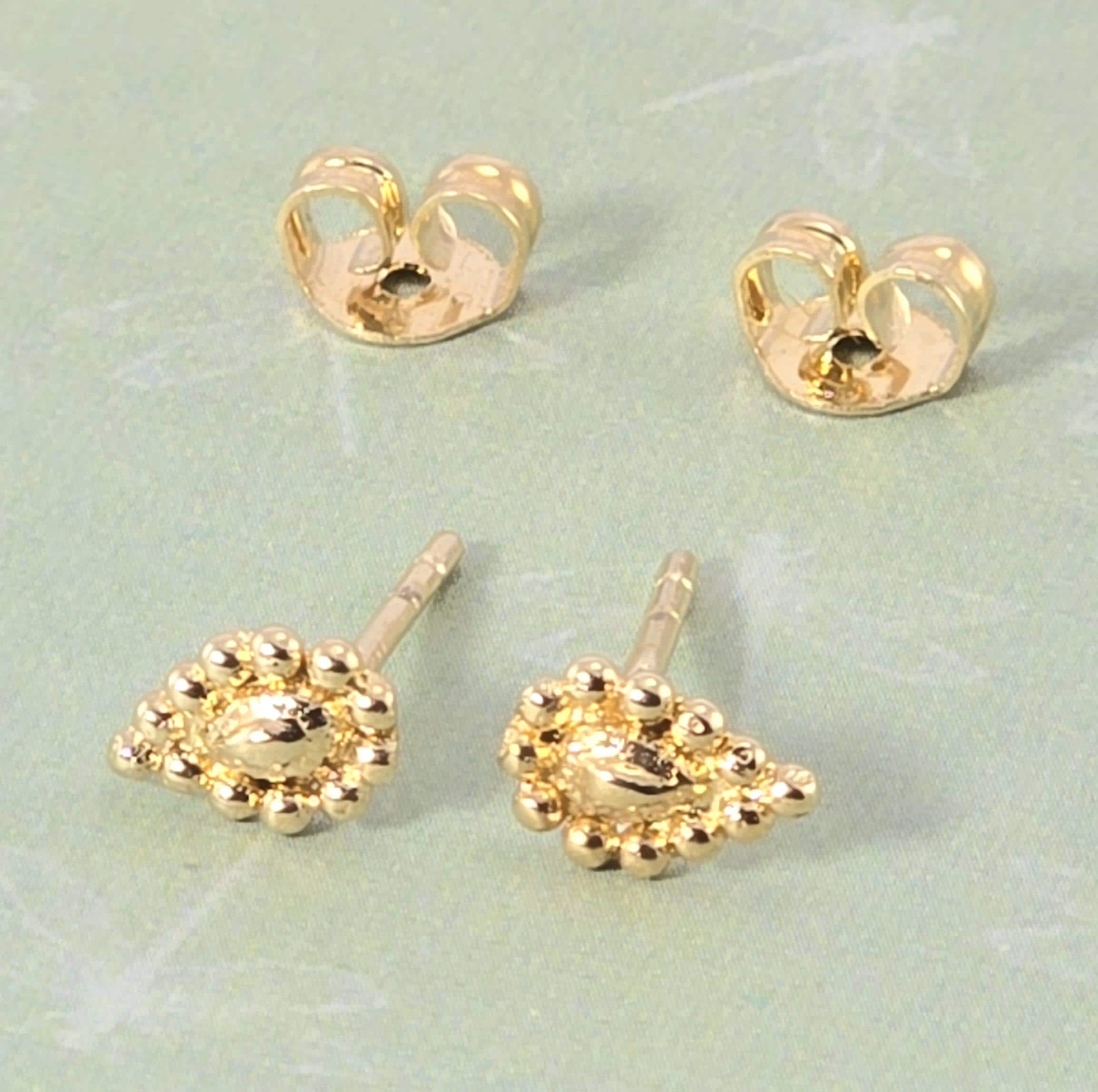 עגילי זהב 14 קראט בצורת טיפה