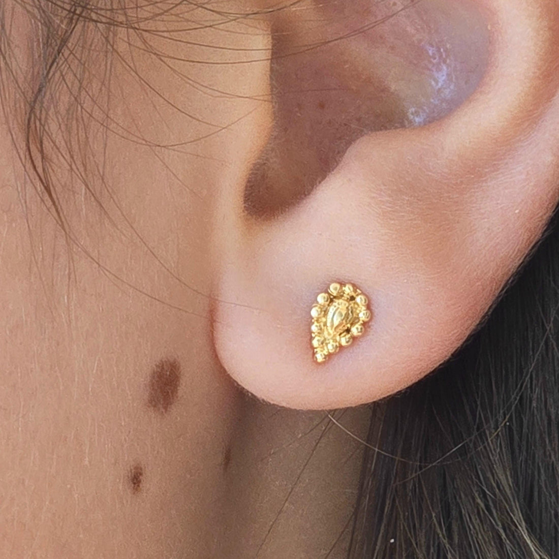 עגילי זהב 14 קראט בצורת טיפה