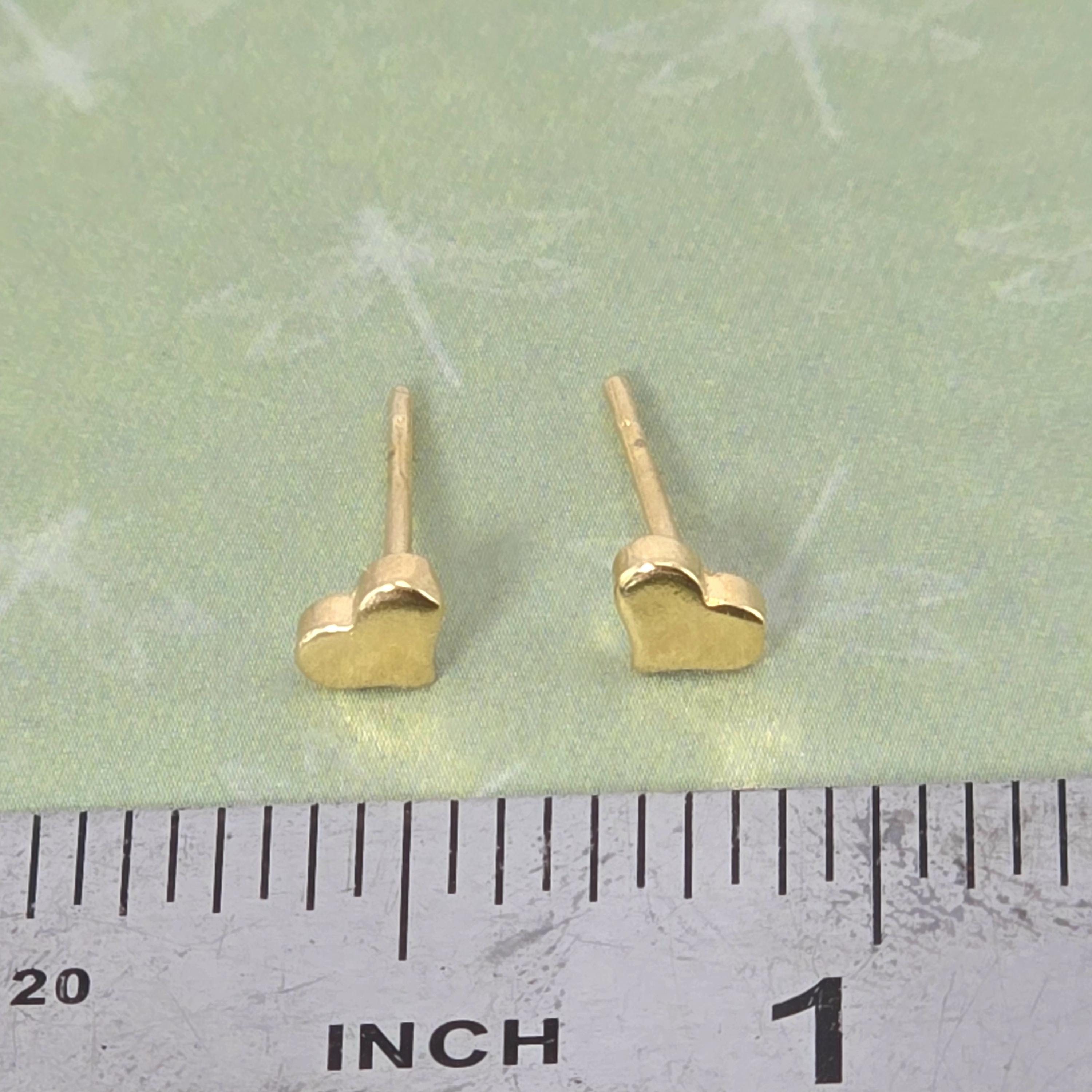 עגילי לבבות מזהב מלא 14 קראט