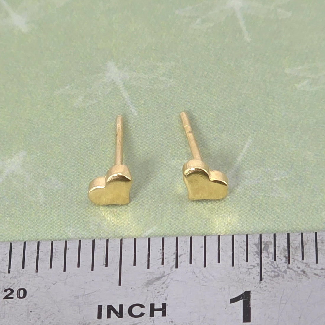 עגילי לבבות מזהב מלא 14 קראט