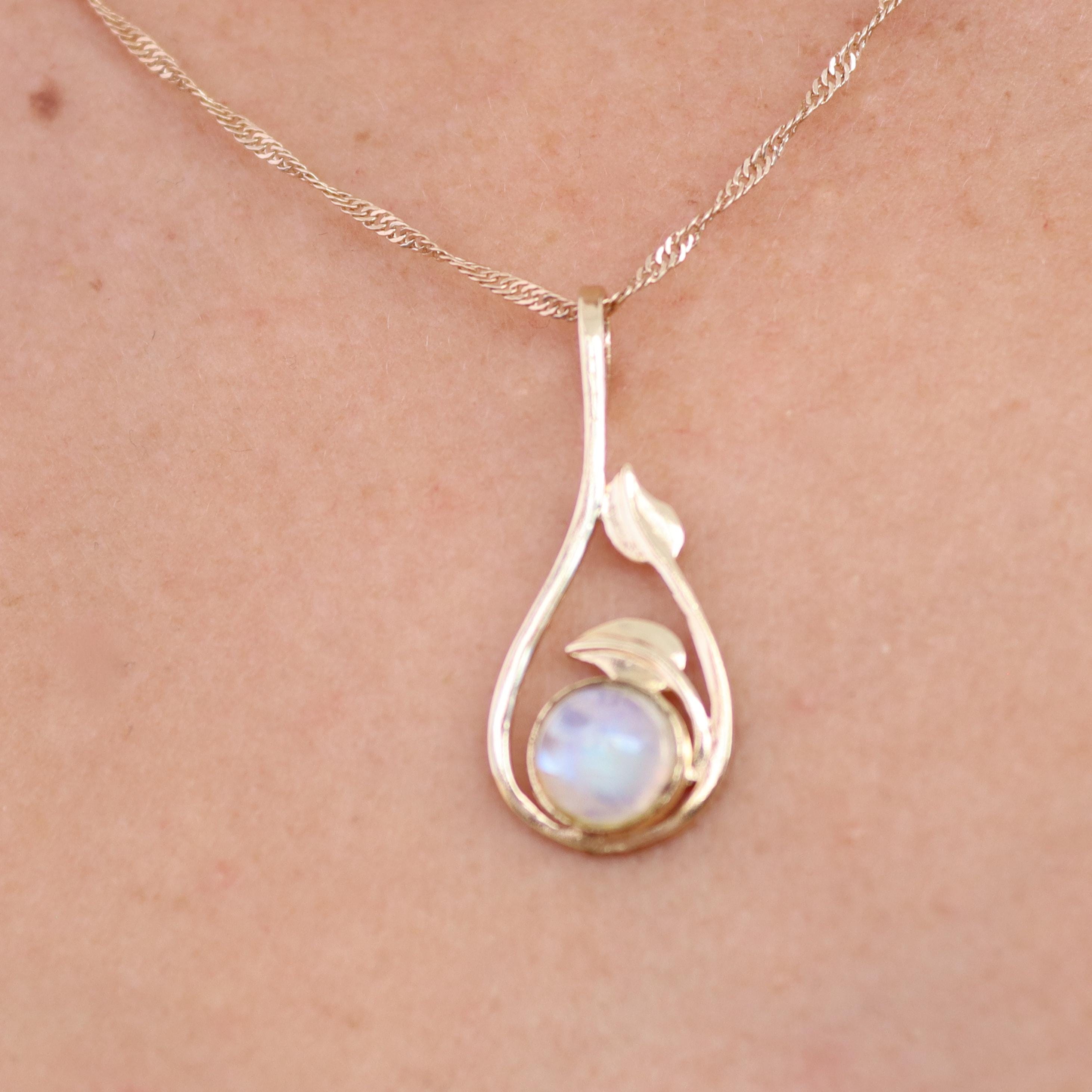 שרשרת אופל מזהב 14 קראט, תליון עלה אופל לבן