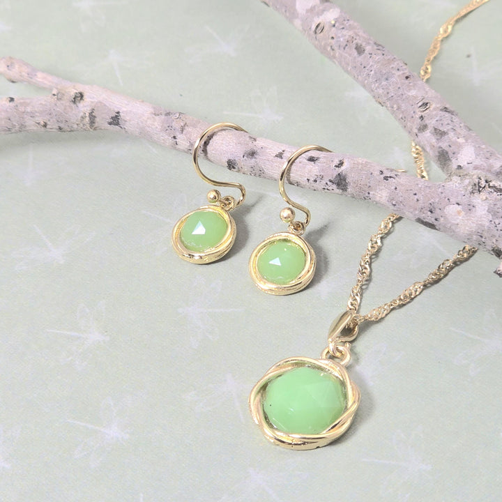 סט תכשיטי ירקן, עגילי זהב ירוקים ותליון שרשרת