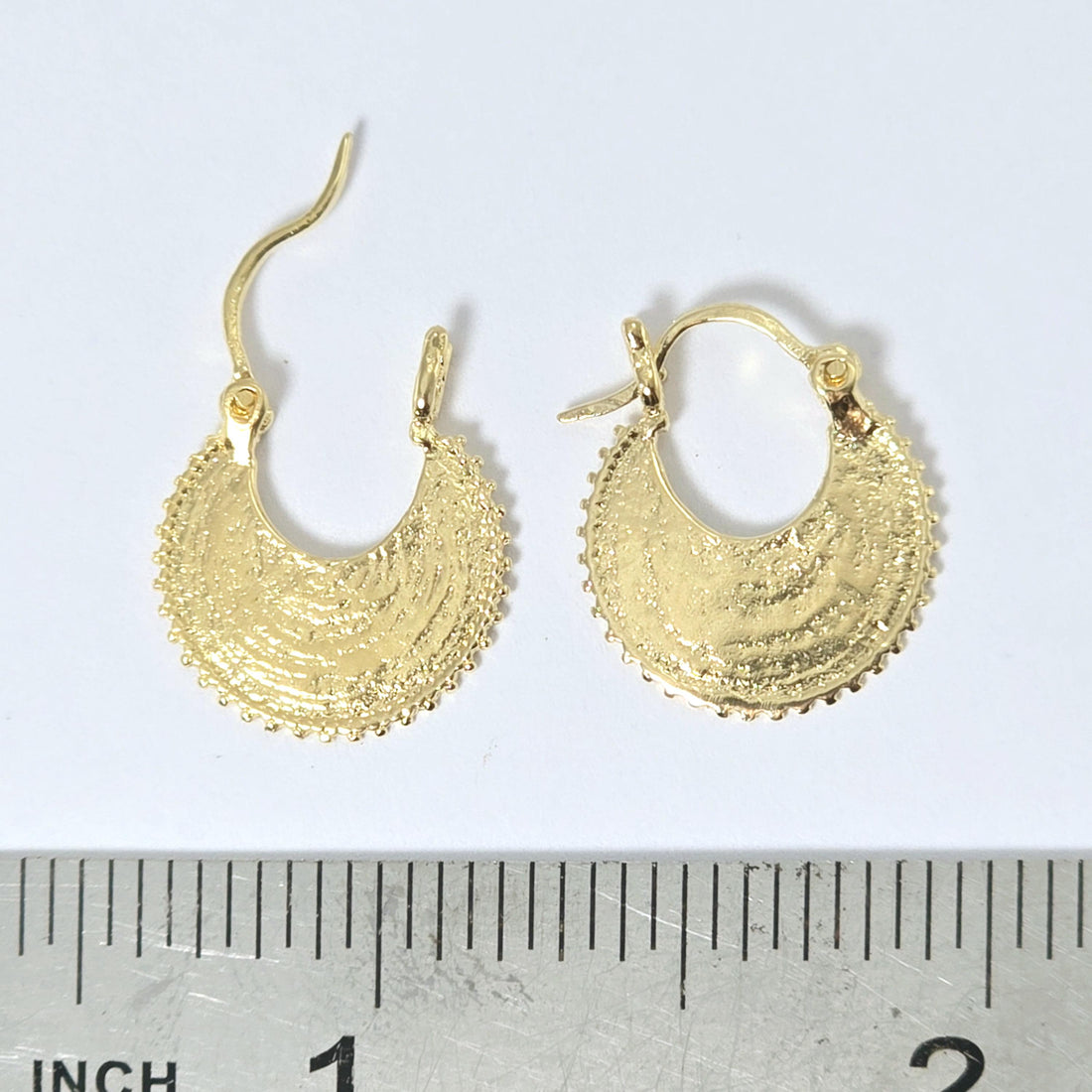 עגילי חישוק זהב בצורת סהר, עגילי חישוק זהב קטנים