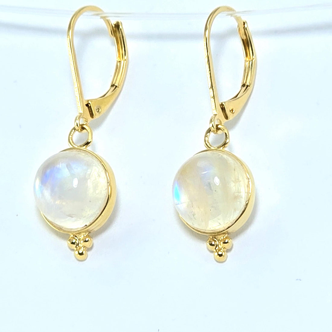 עגילי זהב 14 קראט משובצים באבן מונסטון