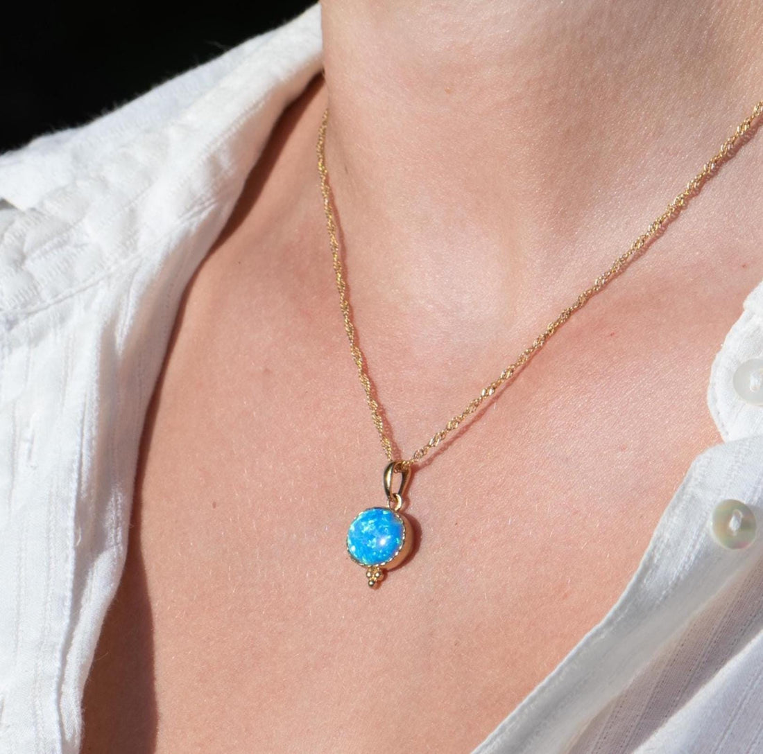 תליון שרשרת אופל סגלגל מזהב מלא 14 קראט, תליון אופל כחול