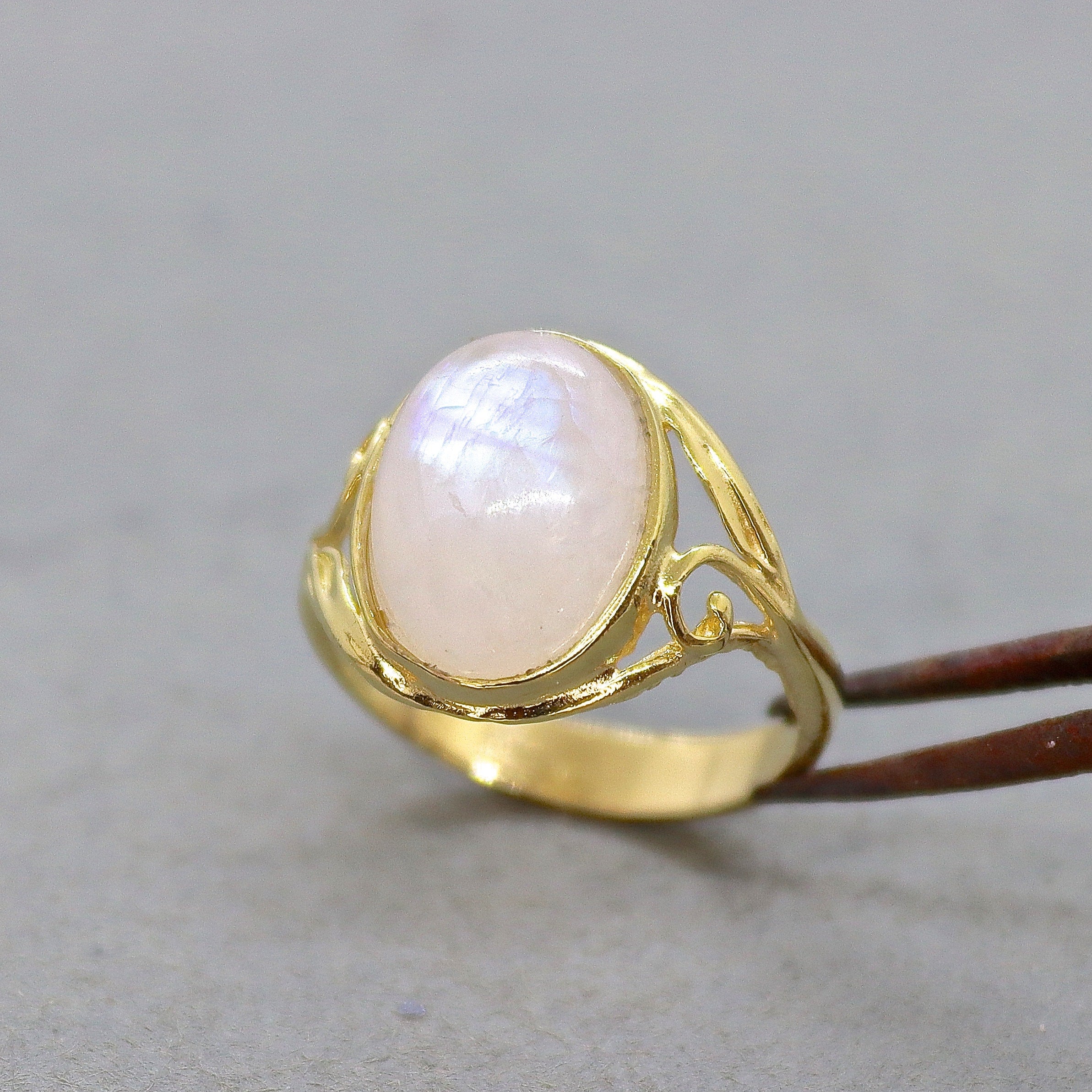 טבעת זהב מונסטון טבעת אבני חן טבעיות בעבודת יד