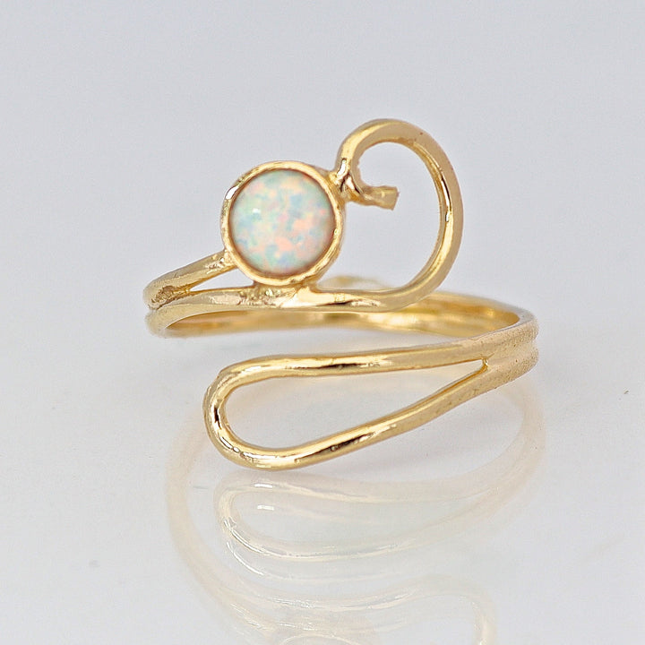 טבעת זהב פתוחה מתכווננת אופל לבן