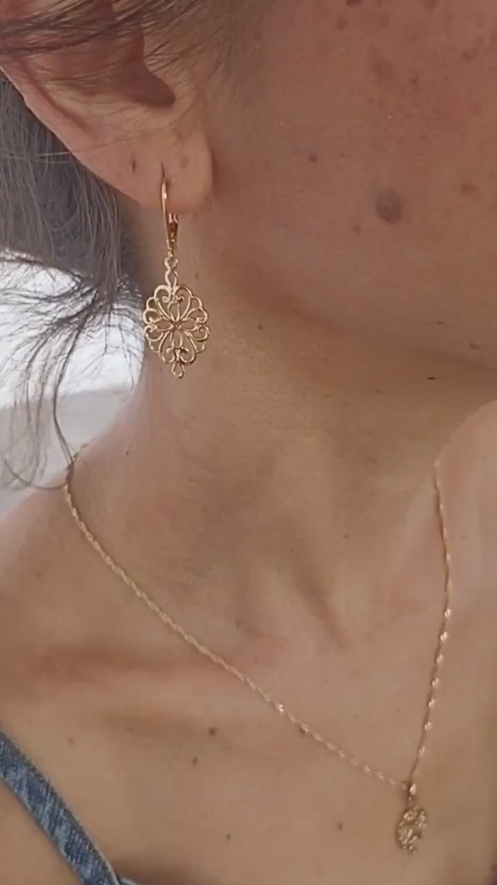 Solid 14k gold Filigree dangle earrings, Victorian earrings