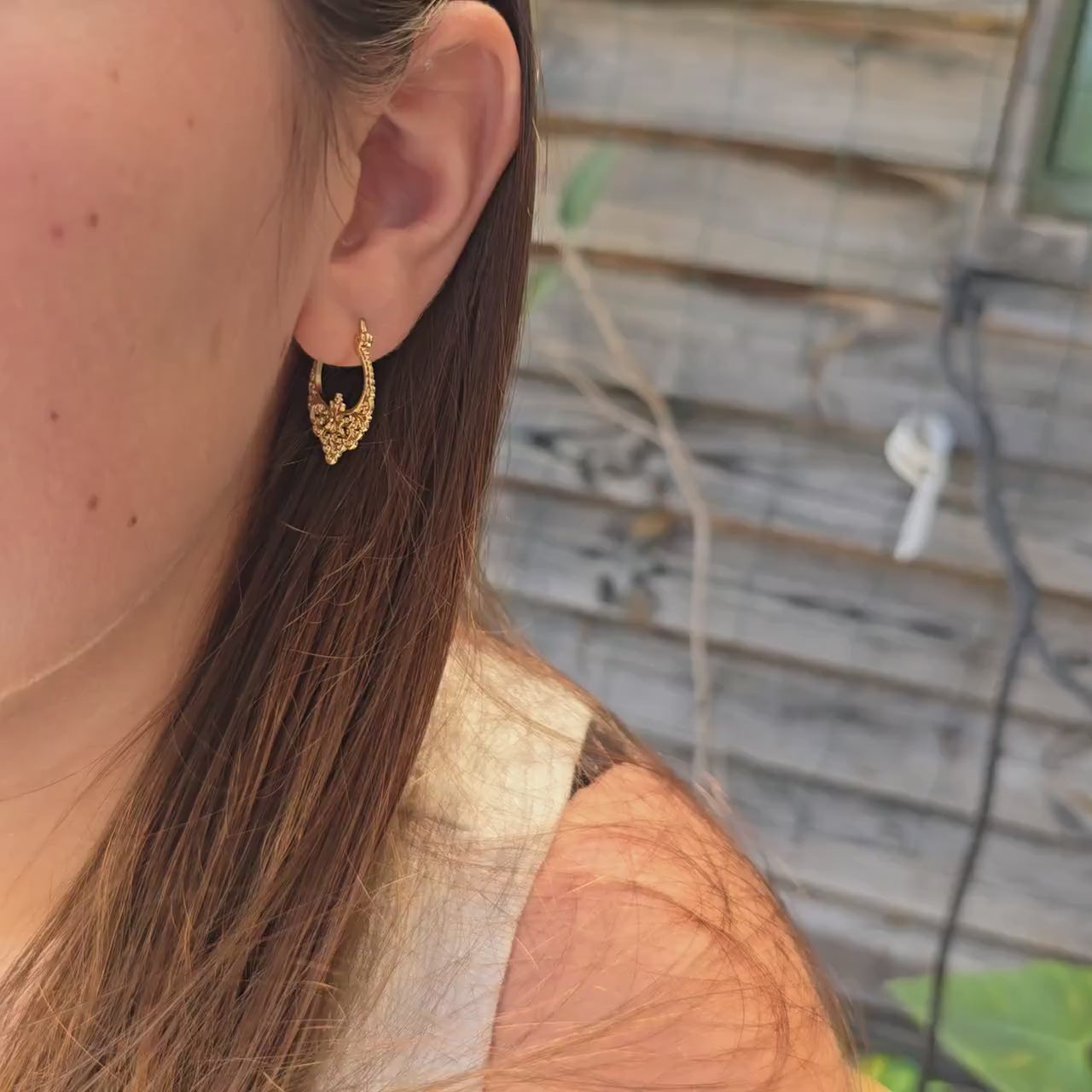 Solid 14k gold filigree hoop earrings, Victorian earrings